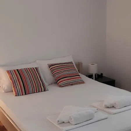 Daire Ela Sveti Filip i Jakov